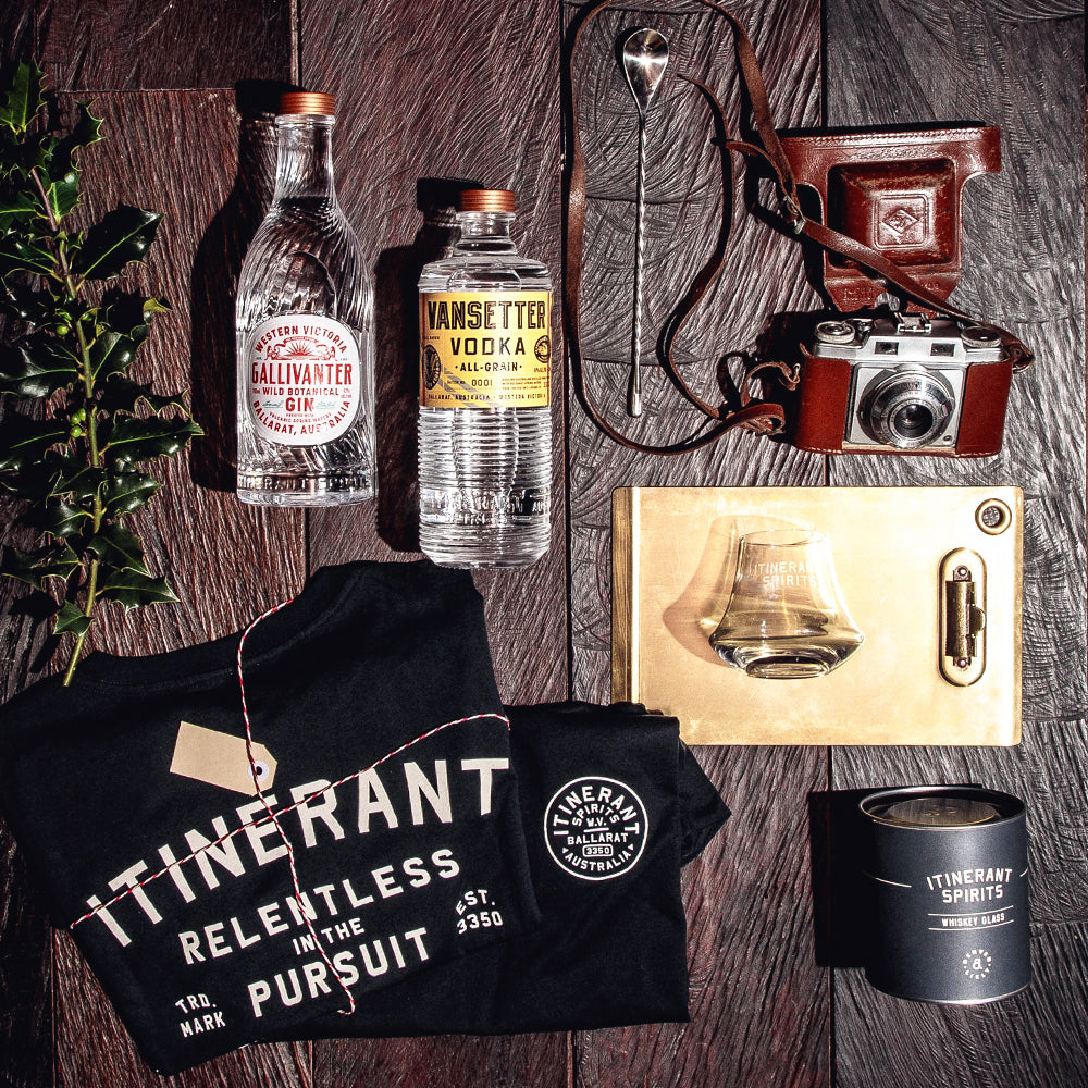 BUNDLE 2: 1 X BOTTLE VANSETTER VODKA + 1 X BOTTLE GALLIVANTER + 1 X ITINERANT T-SHIRT + 1 X WHISKEY GLASS